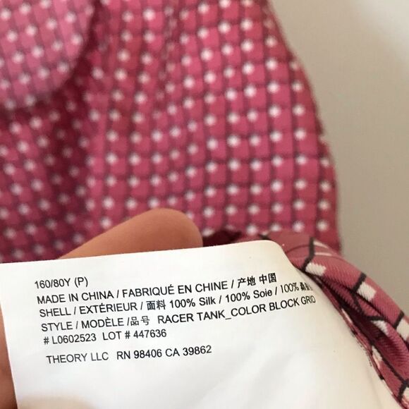 Theory | like new | Racer 100% Silk Tank in rose pink scoop neck size large - Picture 4 of 6